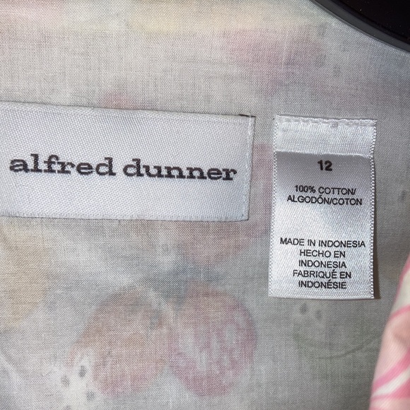 Lightweight Jacket - Picture 2 of 5